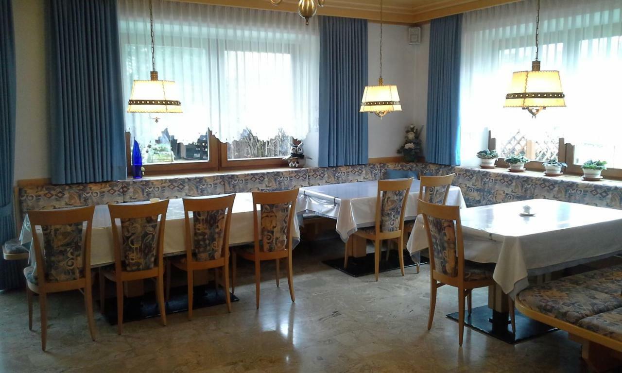 Hotel Garni Schwarzenstein Campo Tures Esterno foto